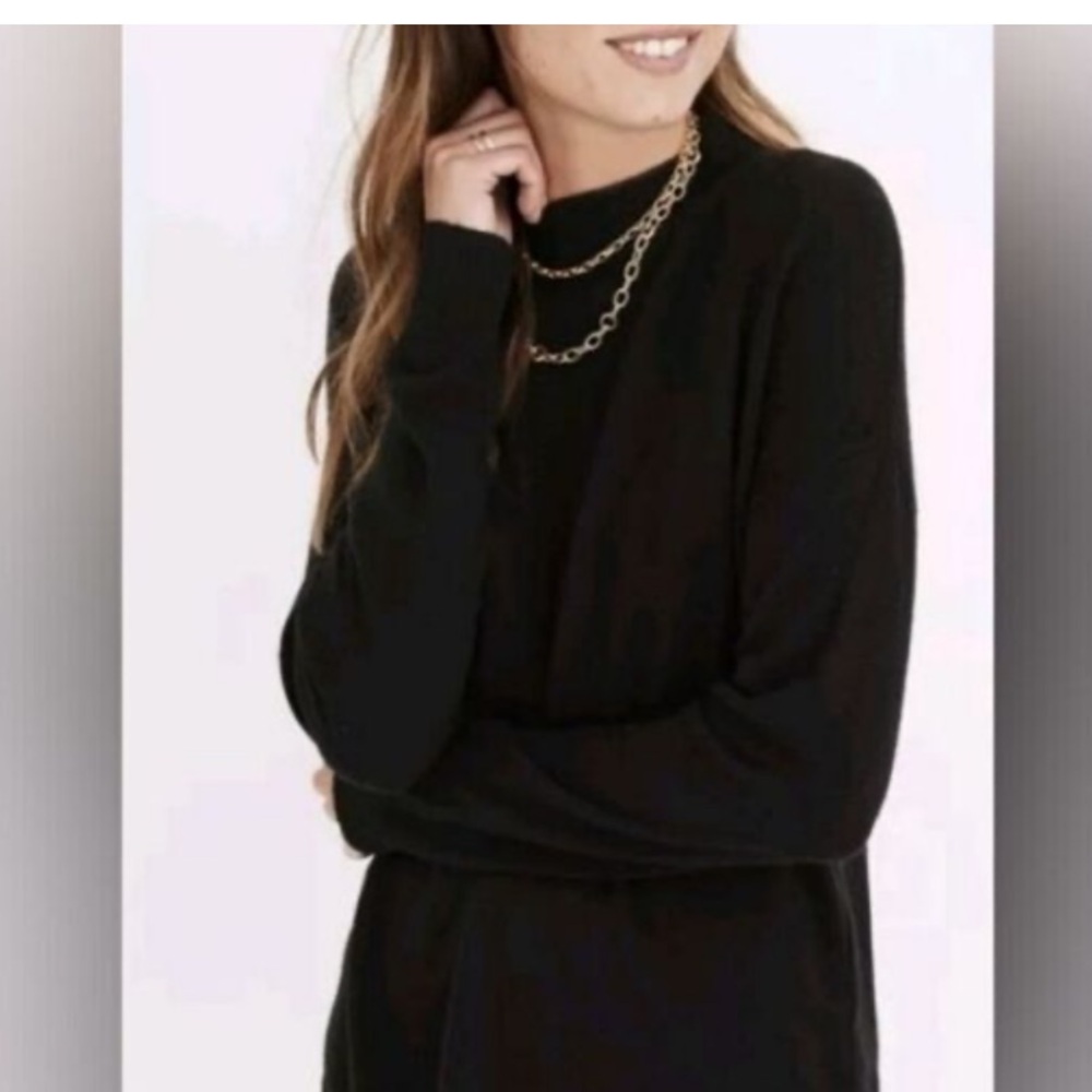 SARAH BENTLEY Vintage XL Black Long Sleeve Top Sweater